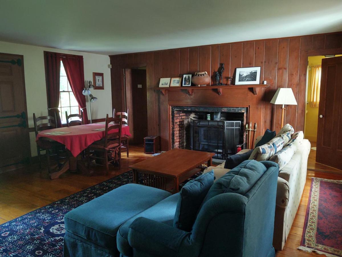 1805 House Bed & Breakfast Hollowville Экстерьер фото